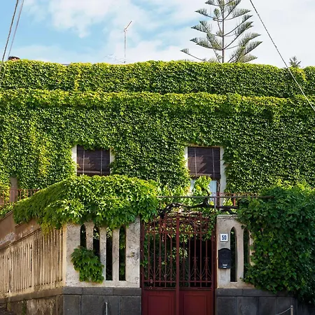 Holiday home Casa Edera Viagrande